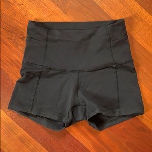 Lululemon black shorts